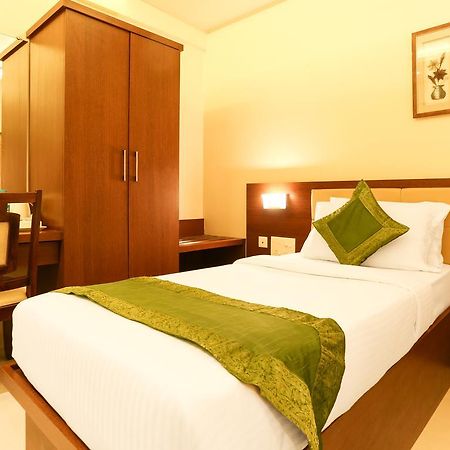 Treebo Trend Nayath Residency Udupi Esterno foto